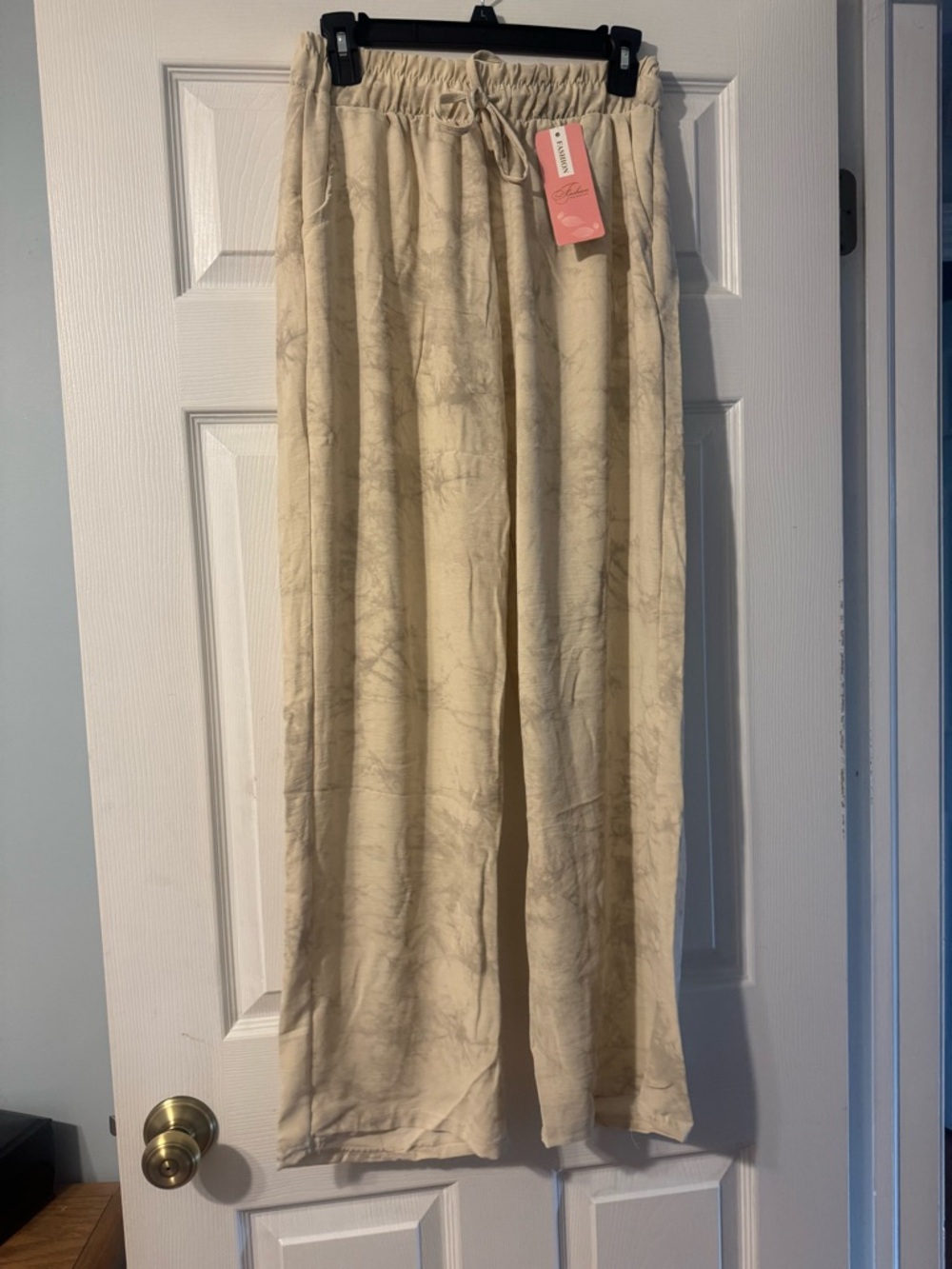 Cream Wide-Leg Drawstring Pants - Picture 2 of 3